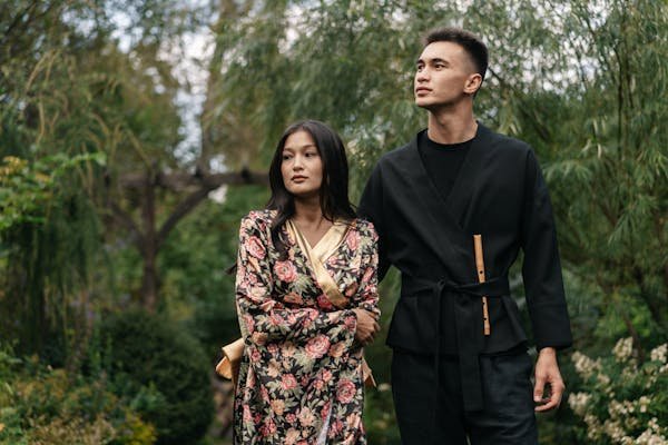 Découvrez les kimonos homme : styles, prix et tendances